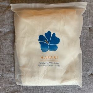 NWT Hapari Cover Up